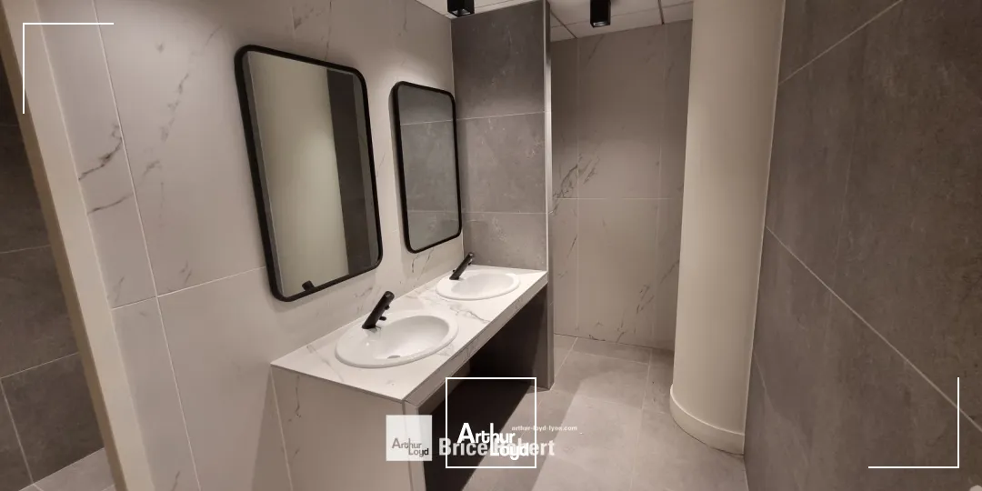 A louer - LE VILLETTE PART-DIEU - Bureaux rénovés - Lyon 3ème Part-Dieu