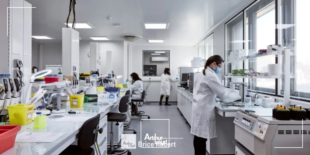 A louer - BIOSERRA 1 - Bureaux avec laboratoire - Lyon 8ème