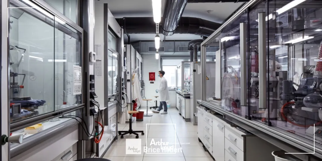 A louer - BIOSERRA 1 - Bureaux avec laboratoire - Lyon 8ème