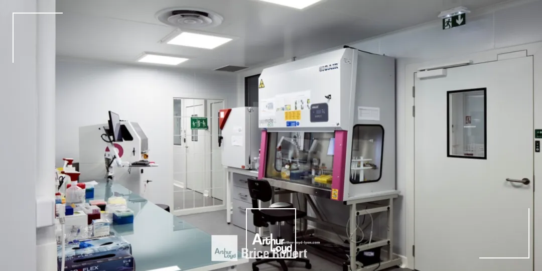 A louer - BIOSERRA 1 - Bureaux avec laboratoire - Lyon 8ème