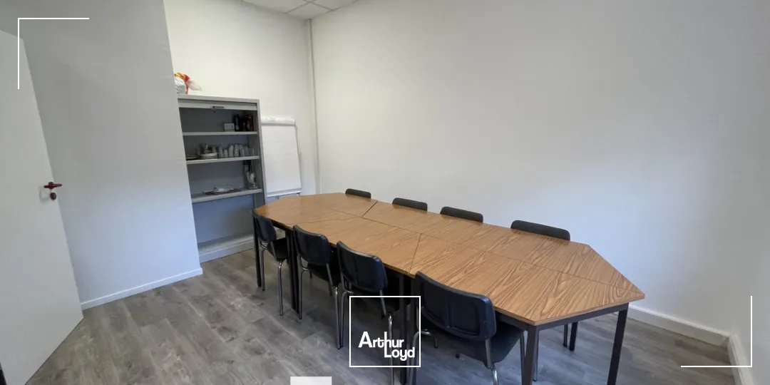 A vendre - Bureaux en rez-de-chaussée - Lyon 3ème Part-Dieu