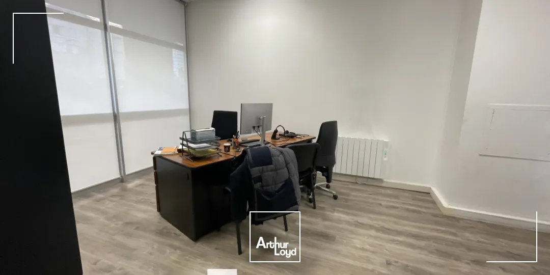 A vendre - Bureaux en rez-de-chaussée - Lyon 3ème Part-Dieu