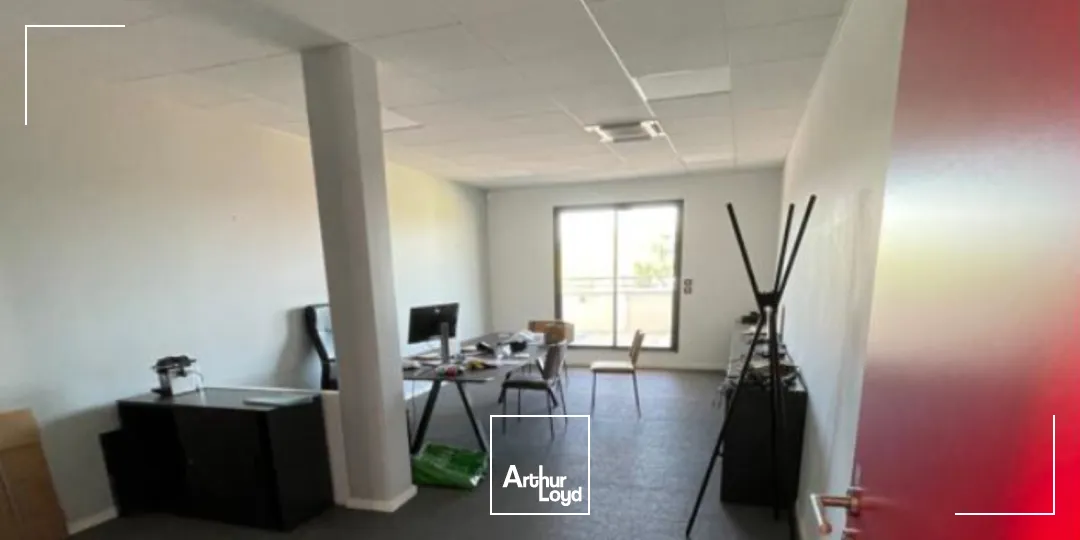 A louer - STRATTON I - Bureaux de bon standing - Dardilly