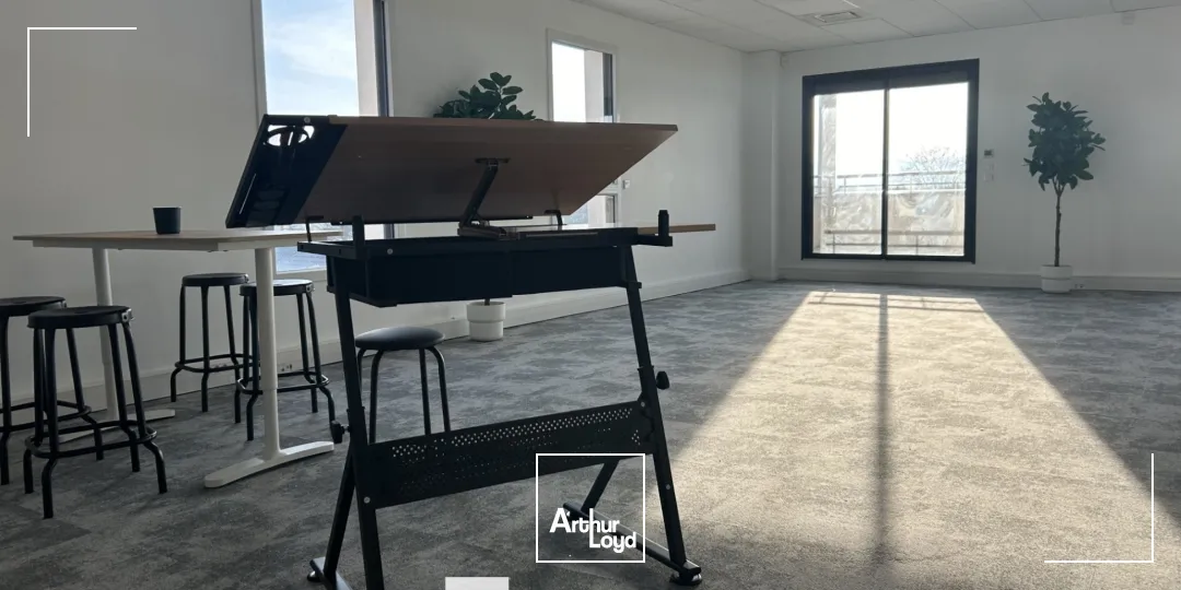 A louer - STRATTON I - Bureaux de bon standing - Dardilly