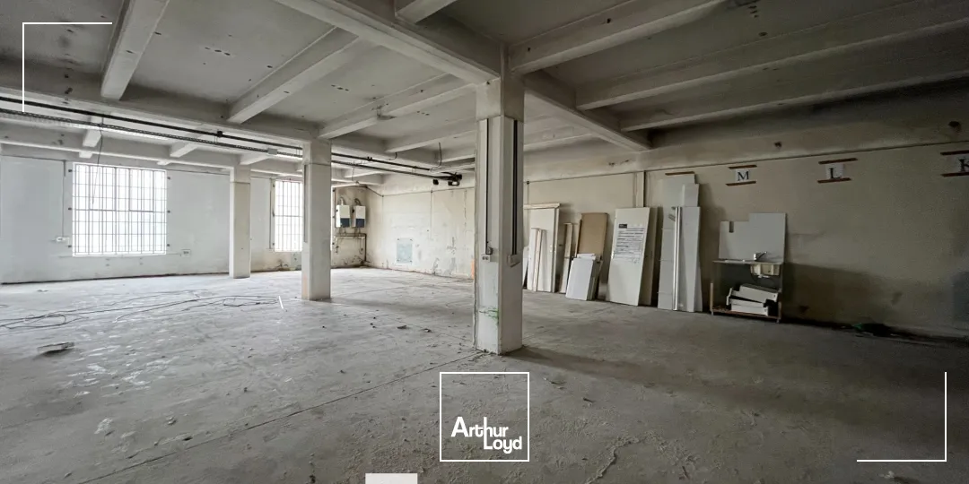 A VENDRE - Cellules d'activités - SAINT-FONS