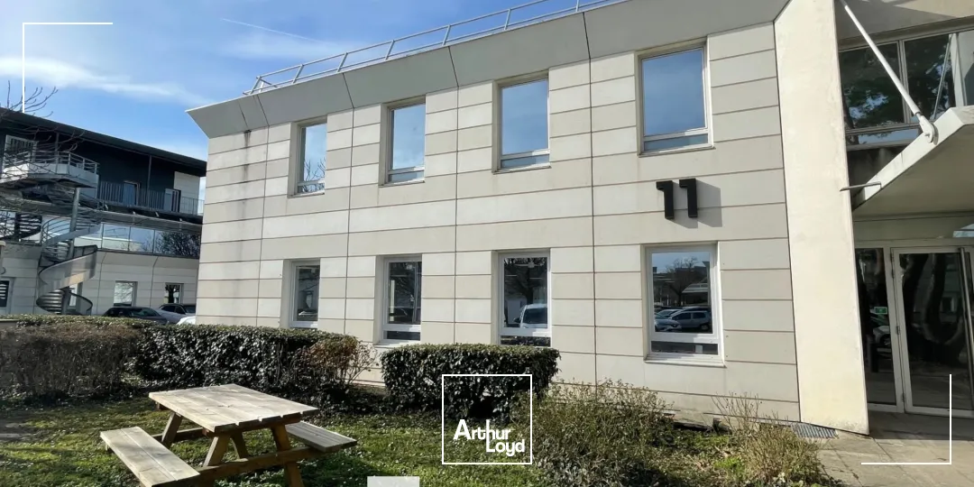 A vendre - Bureaux entièrement rénovés - Bron