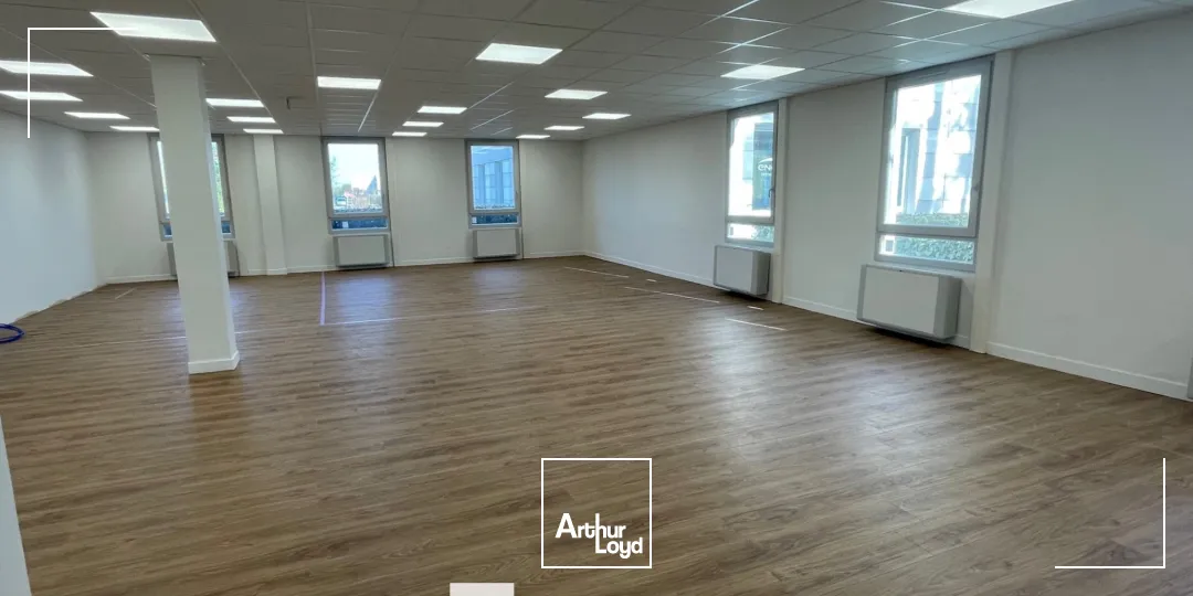 A vendre - Bureaux entièrement rénovés - Bron