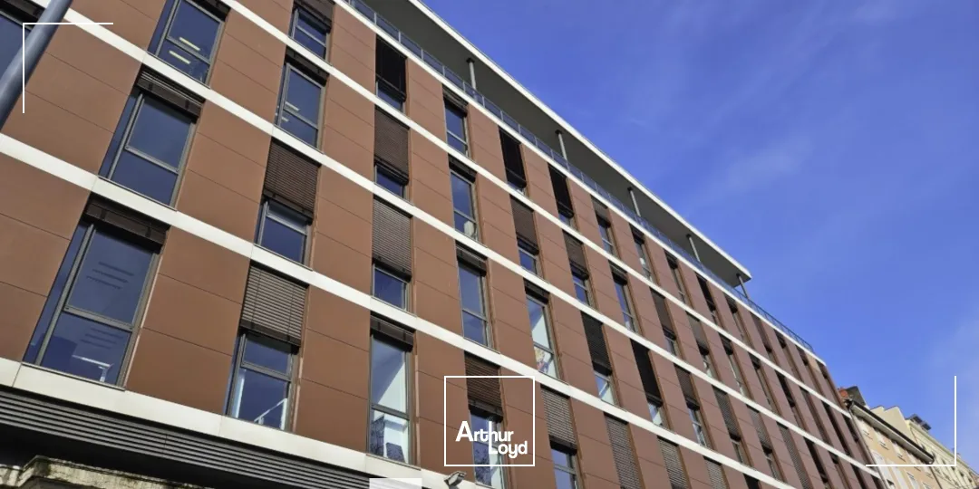 A vendre - QUAI 19 - Bureaux secteur Confluence - Lyon 2ème 