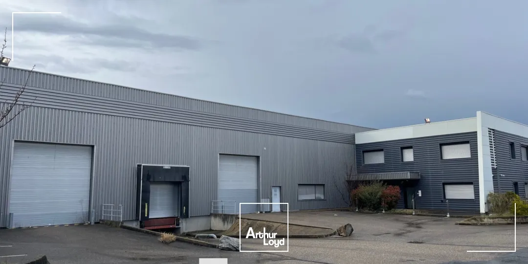 A LOUER - Bâtiment d'activité - indépendant - SAINT-PRIEST