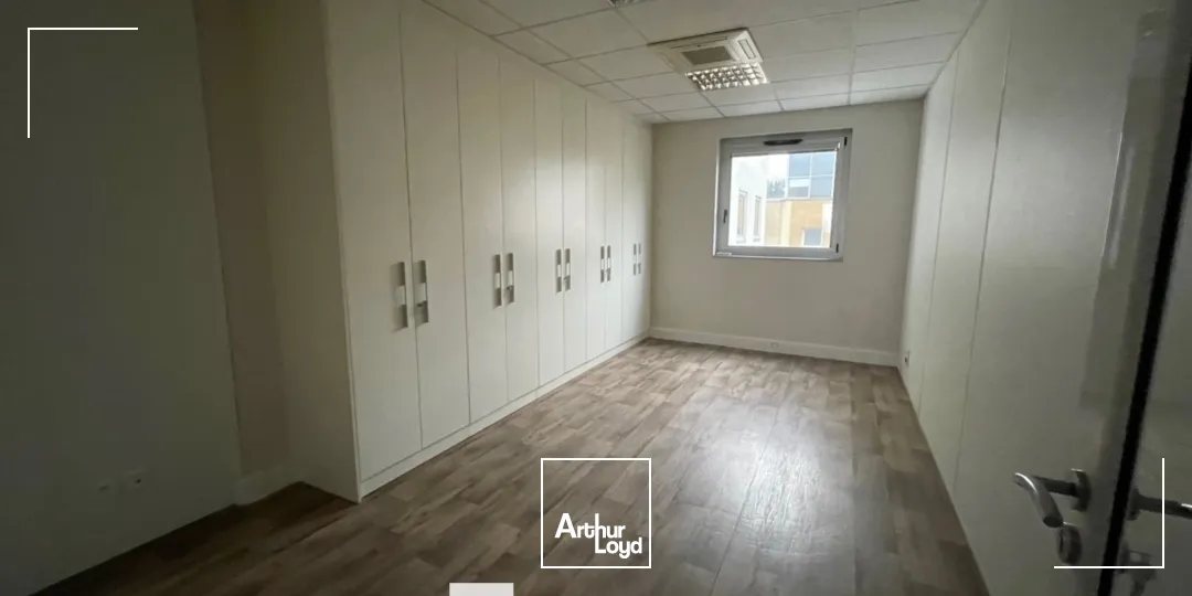 A louer - LE PORTANT - Bureaux lumineux - Caluire et Cuire