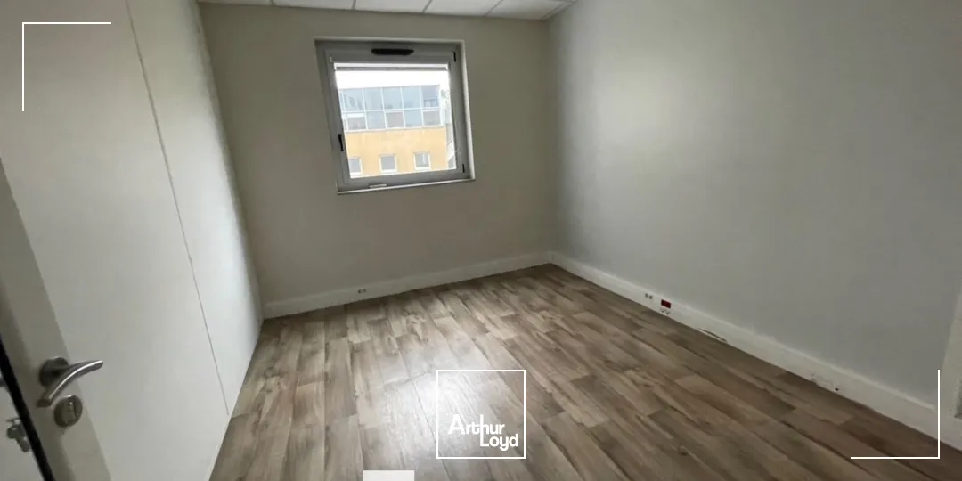 A louer - LE PORTANT - Bureaux lumineux - Caluire et Cuire