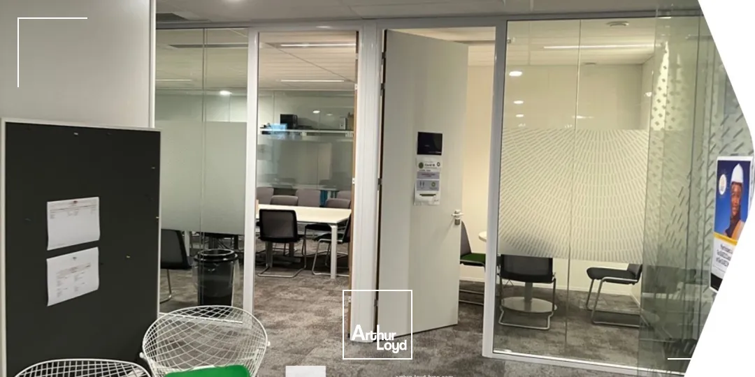 A louer - SADENA - Bureaux spacieux et fonctionnels - Villeurbanne