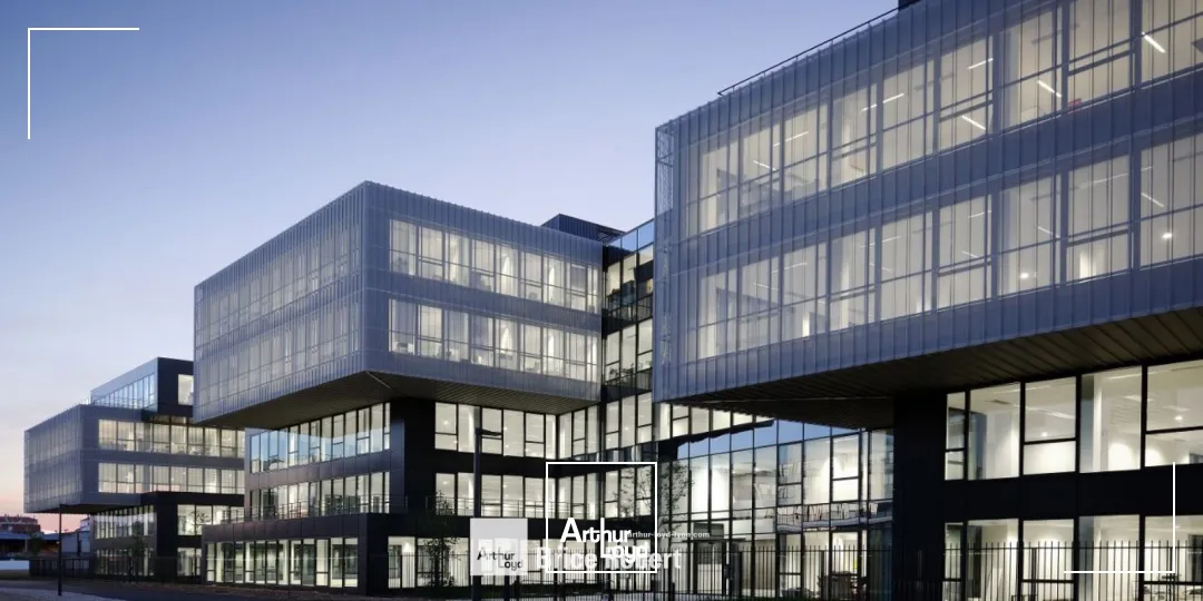 A louer - SADENA - Bureaux spacieux et fonctionnels - Villeurbanne