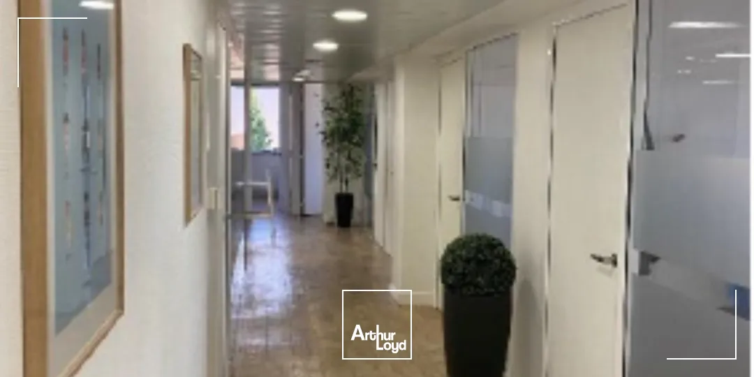 A vendre - LE QG - Bureaux sur les quais - Lyon 4ème 