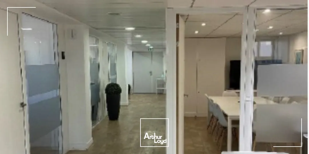 A vendre - LE QG - Bureaux sur les quais - Lyon 4ème 