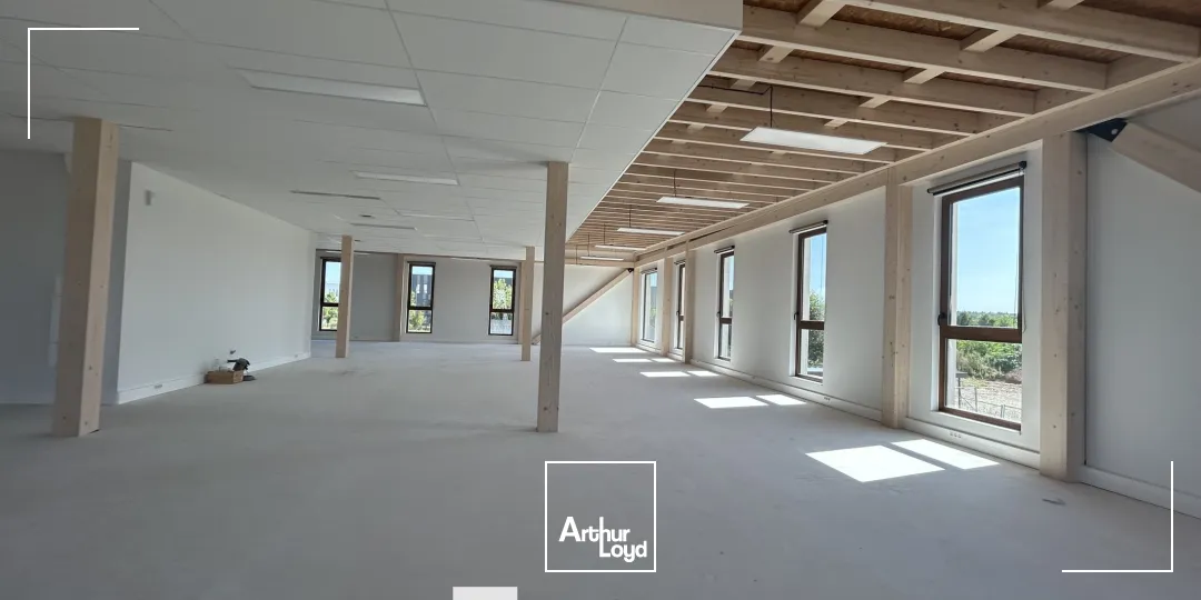 A louer - NEX'STEP - Bureaux neufs - Saint Priest