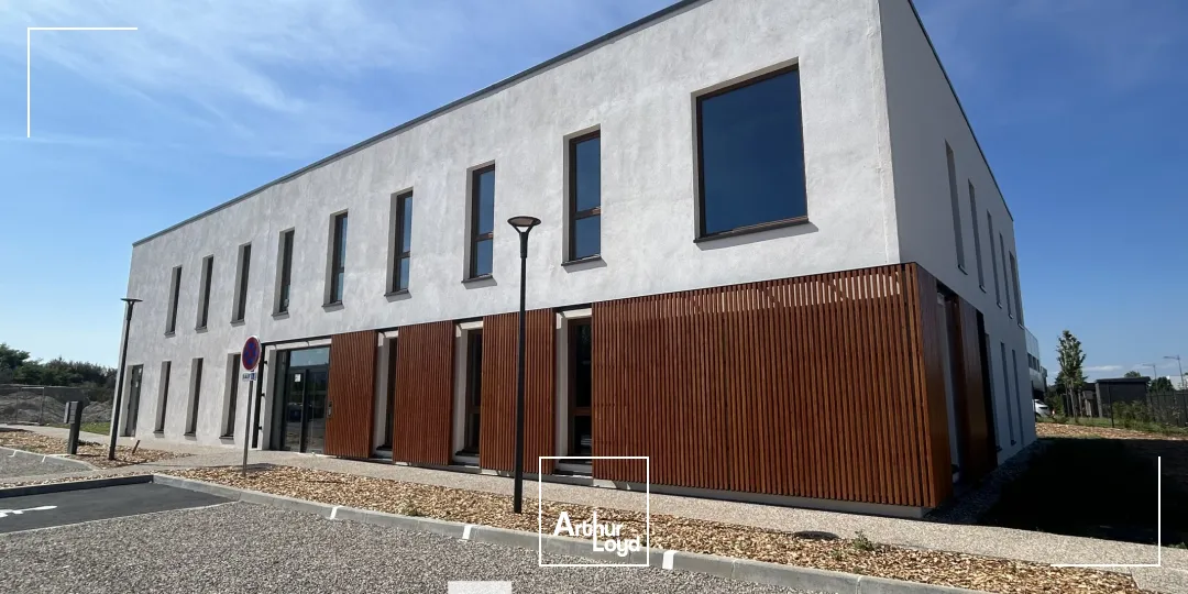 A louer - NEX'STEP - Bureaux neufs - Saint Priest