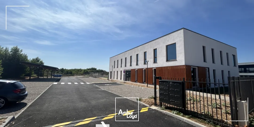 A louer - NEX'STEP - Bureaux neufs - Saint Priest