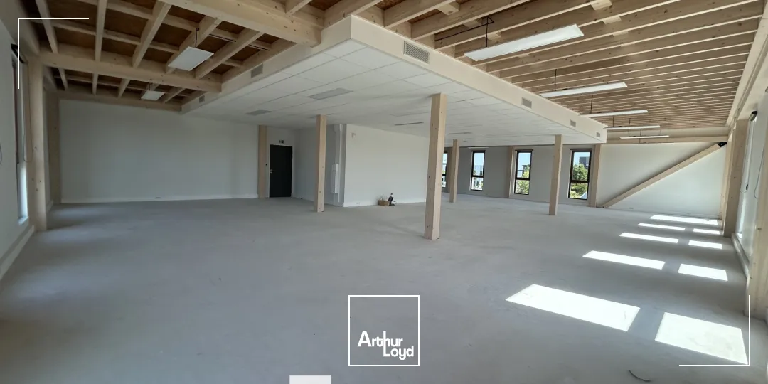 A louer - NEX'STEP - Bureaux neufs - Saint Priest