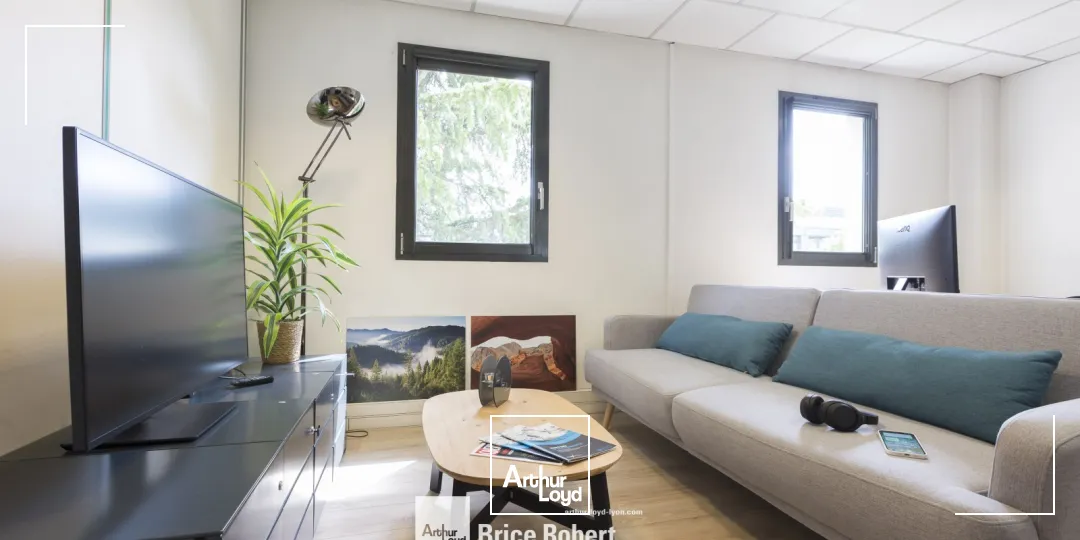 A vendre - LES MAISONS D'ENTREPRISES - Bureaux lumineux - Lyon 9ème