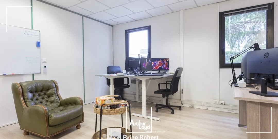 A vendre - LES MAISONS D'ENTREPRISES - Bureaux lumineux - Lyon 9ème