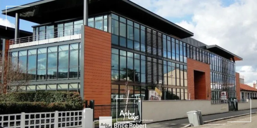 A louer - LES JARDINS D'OSAKA - Bureaux climatisés et lumineux - Lyon 8ème