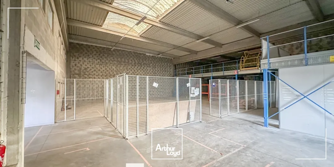 A vendre - bâtiment d'activité - mixte - Genas