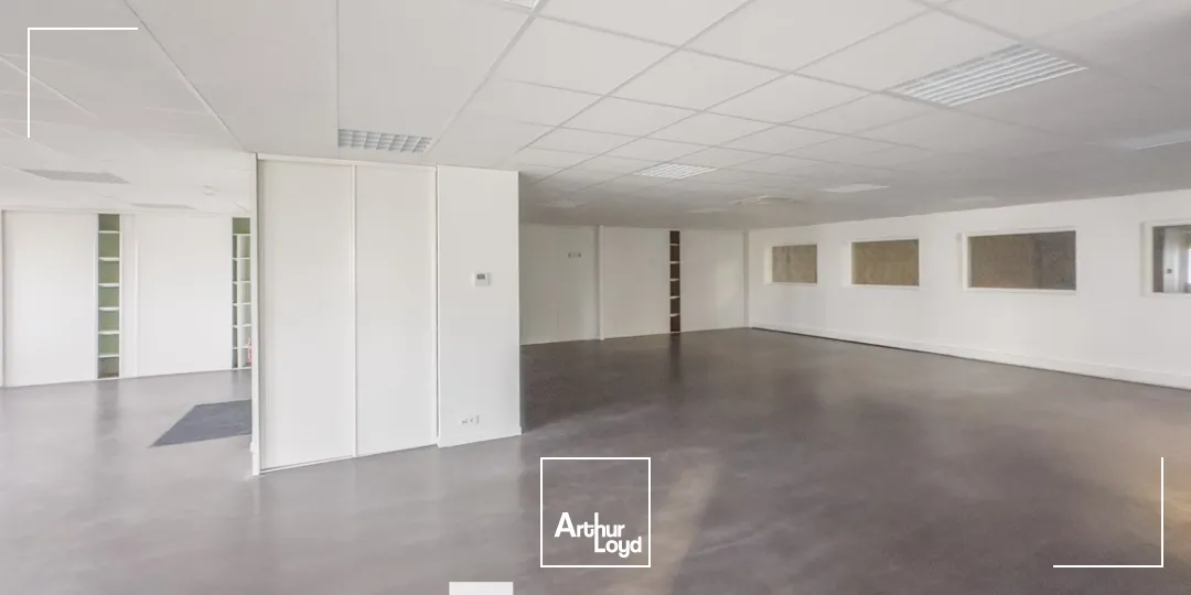 A vendre - bâtiment d'activité - mixte - Genas