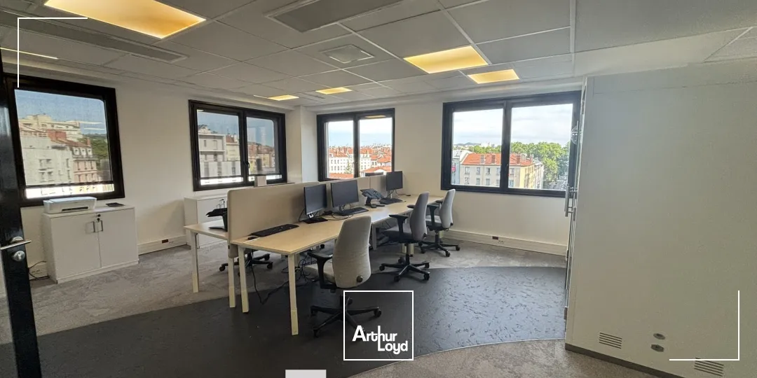 A louer - LE 288 - Bureaux lumineux et modernes - Lyon 3ème 