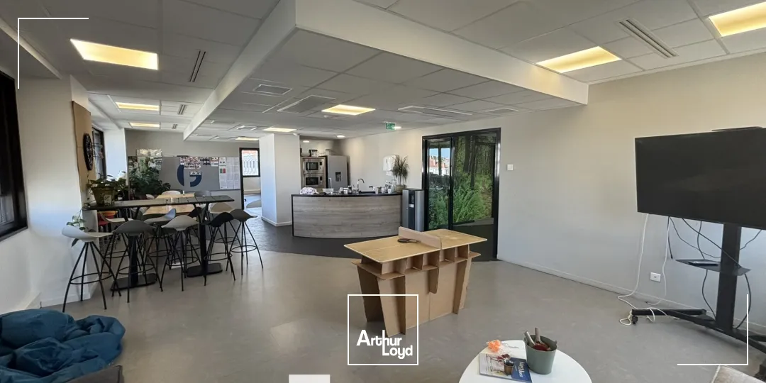 A louer - LE 288 - Bureaux lumineux et modernes - Lyon 3ème 