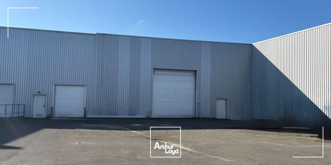 Locaux d'activités à louer - 2 000 m2 - Agglo Sud