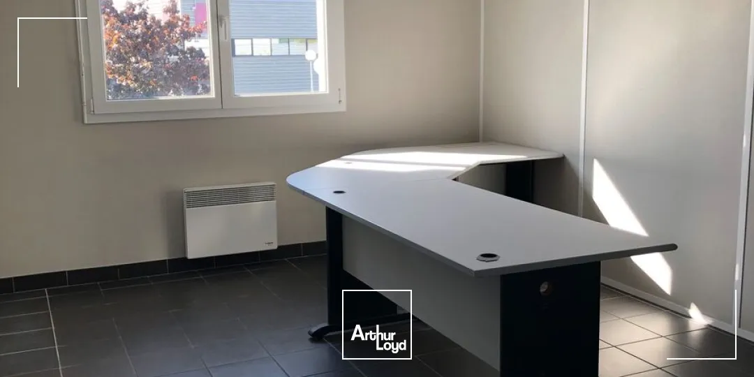 Locaux d'activités à louer - 2 000 m2 - Agglo Sud