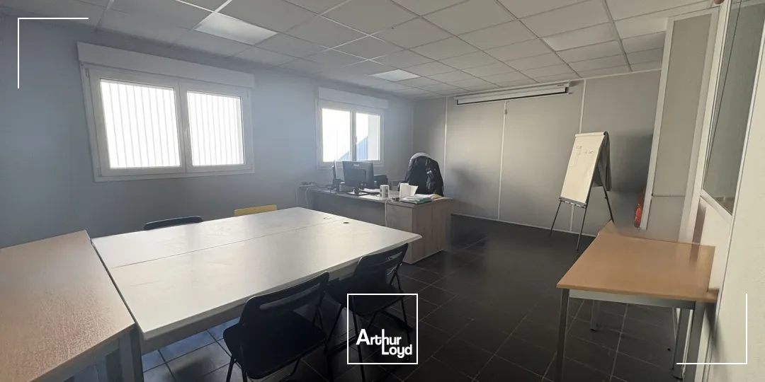 Locaux d'activités à louer - 2 000 m2 - Agglo Sud