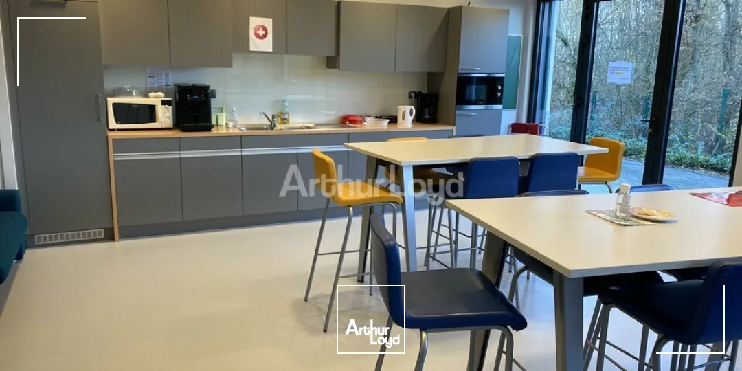 BUREAUX à LOUER de 364 m²