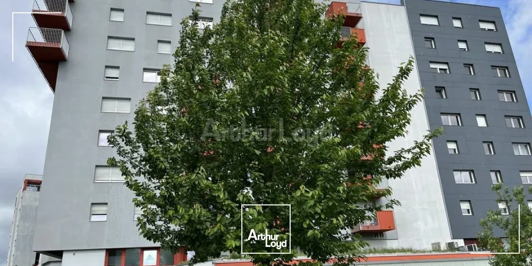 BUREAUX à VENDRE de 228 m²