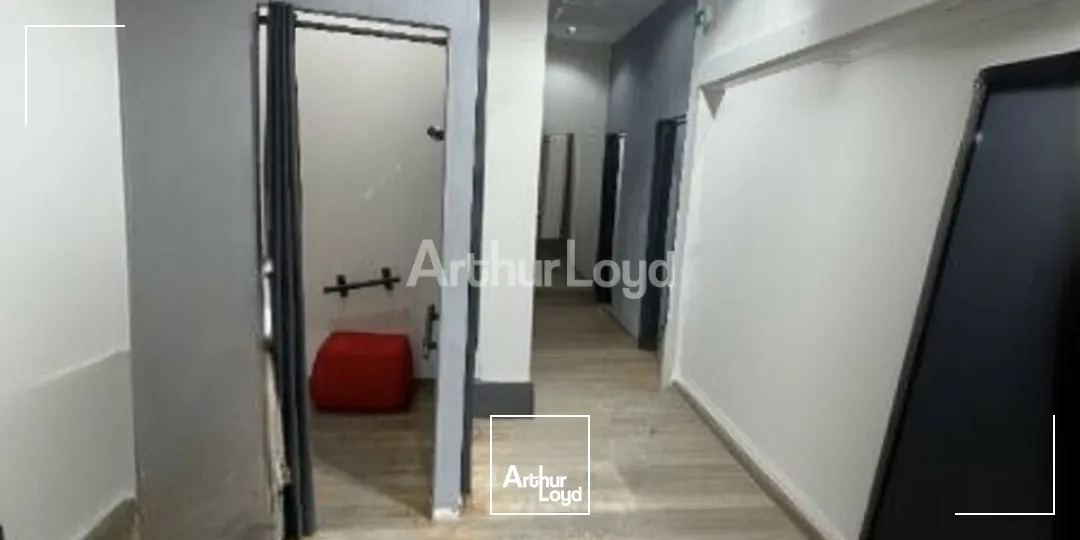 Local commercial à louer - 78,45m2 - centre-ville de Reims 