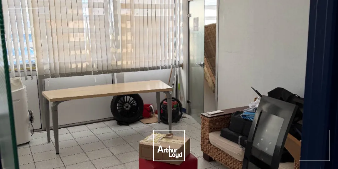 Emplacement premium Zone Nord Limoges - 442 m² A LOUER