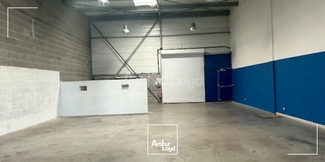 LOCAL COMMERCIAL à LOUER de 363 m²