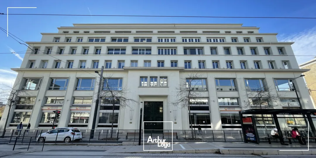 LE HAVRE / PALAIS DE JUSTICE  À VENDRE - BUREAUX - 2 652 m² 