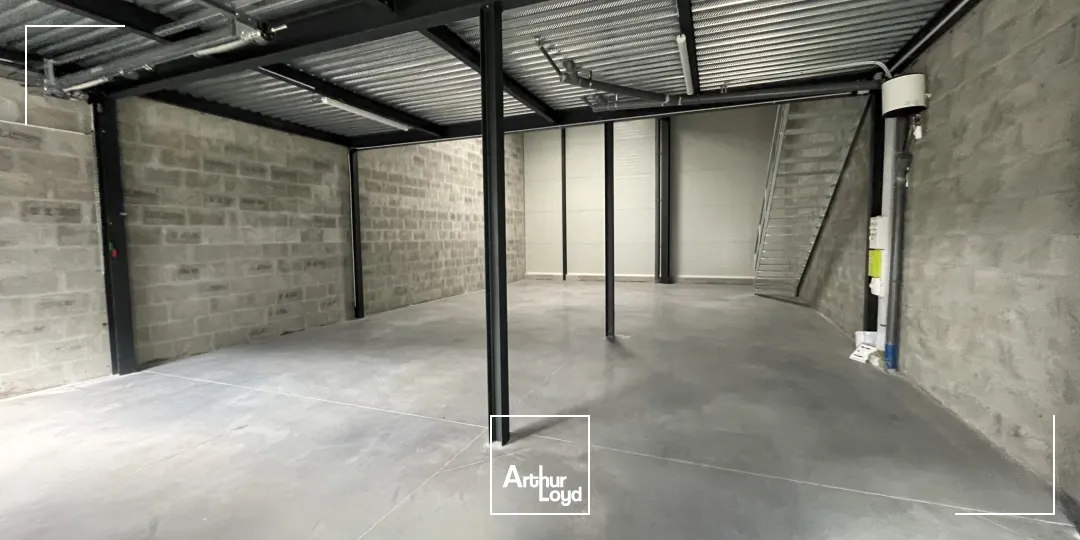 Cellule activité 209 m2