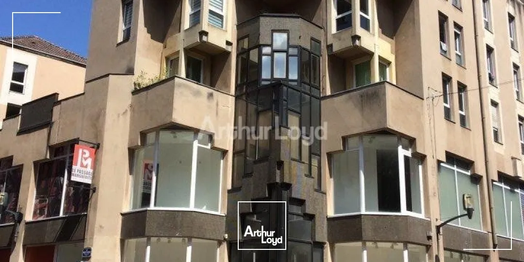 LOCAL COMMERCIAL à LOUER de 51 m²