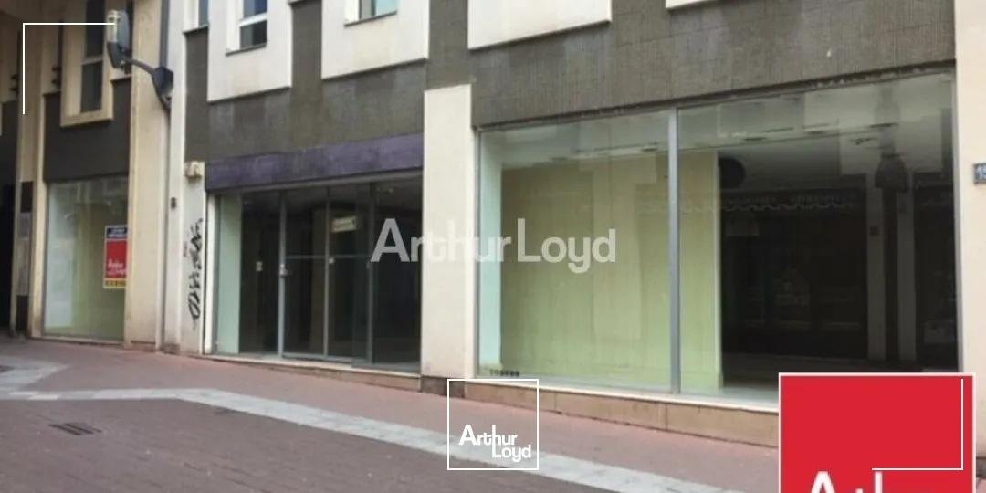 LOCAL COMMERCIAL à LOUER de 124.26 m²