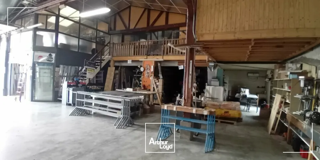 A vendre, ensemble immobilier proche Chalon.