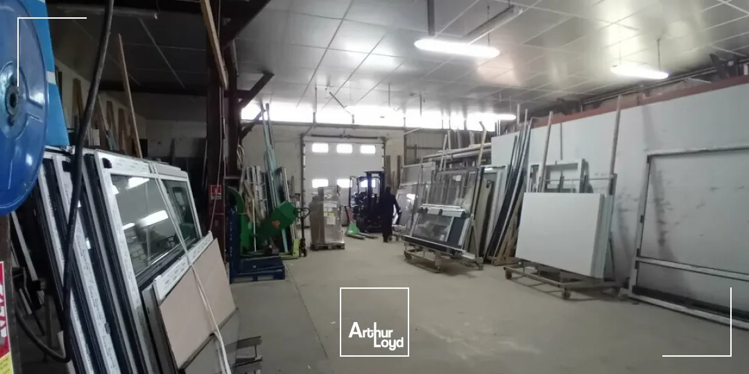 A vendre, ensemble immobilier proche Chalon.