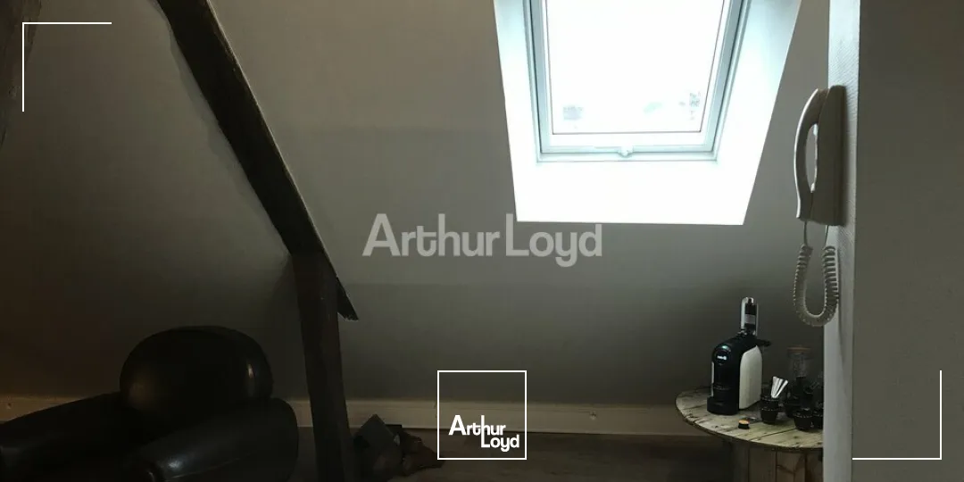 Local Bureau 25 m2 Hyper Centre Epernay