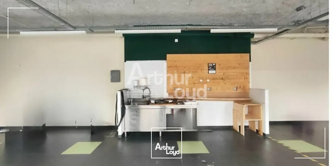 Local Commercial en centre ville d'Aix-les-Bains (73100)