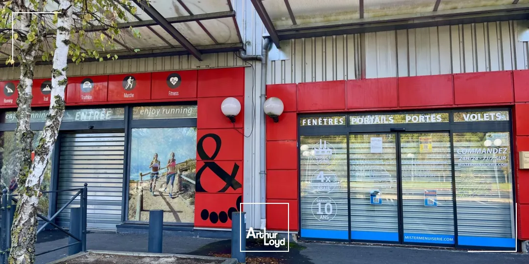 A LOUER LOCAUX COMMERCIAUX DE 280 M2 À 330 M2 NOGENT-SUR-OISE