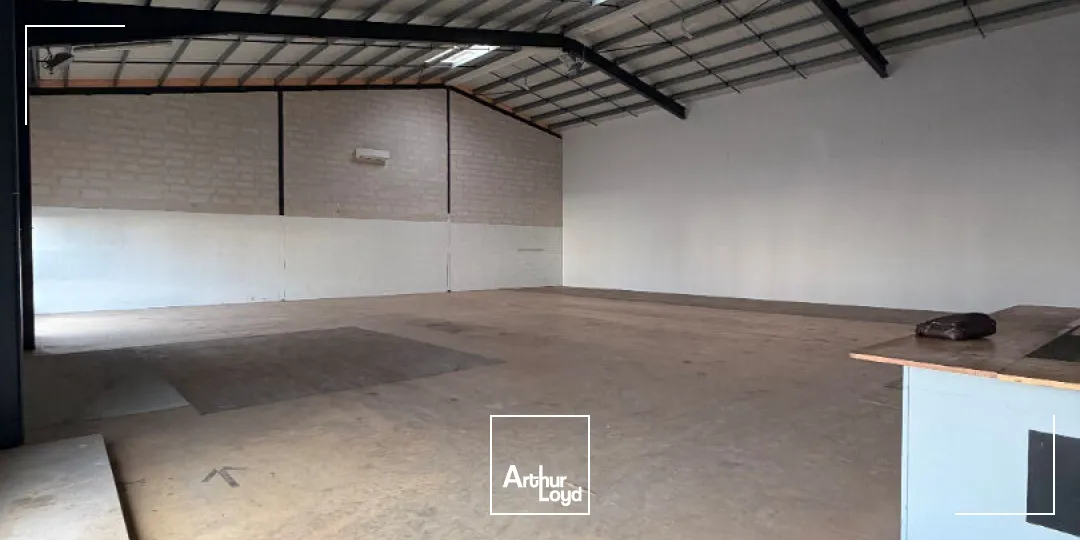 OPPORTUNITE A VENDRE - Local commercial Limoges Nord 750 m²