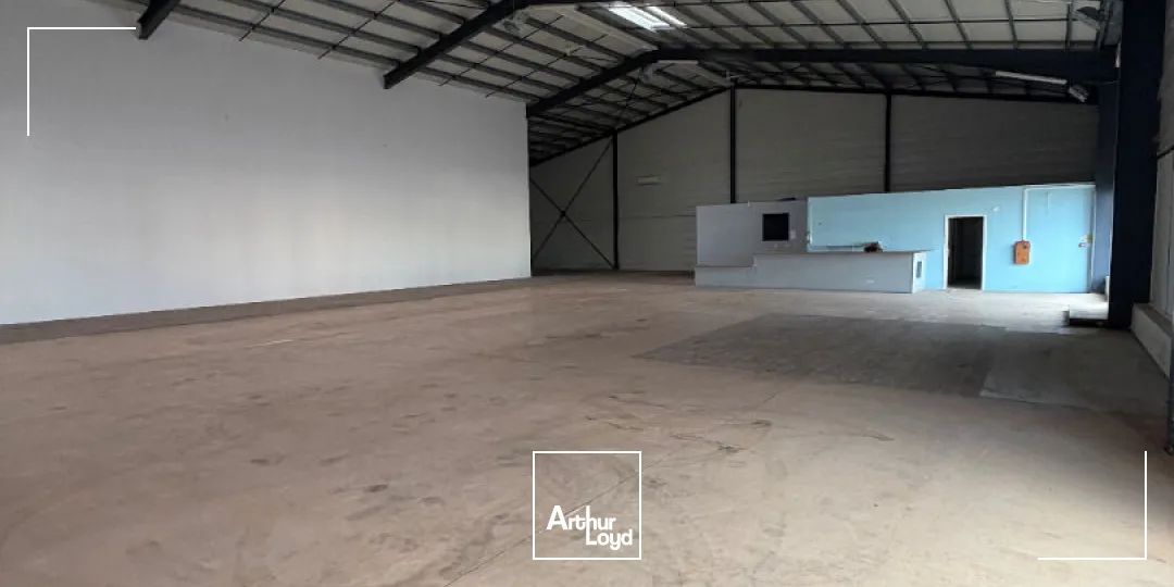 OPPORTUNITE A VENDRE - Local commercial Limoges Nord 750 m²