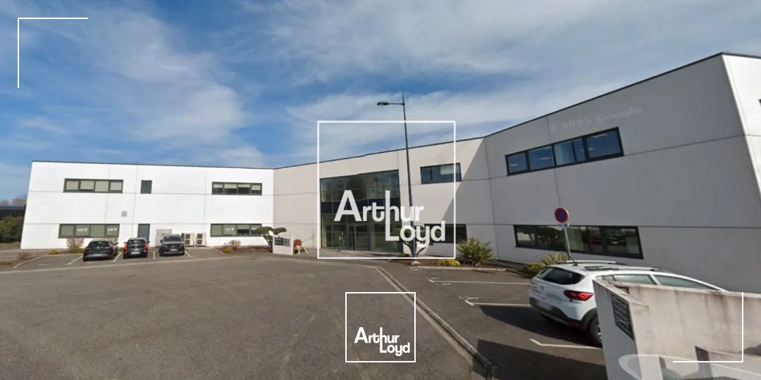 BUREAUX À LOUER - ZONE EUROCENTRE - VILLENEUVE LES BOULOC